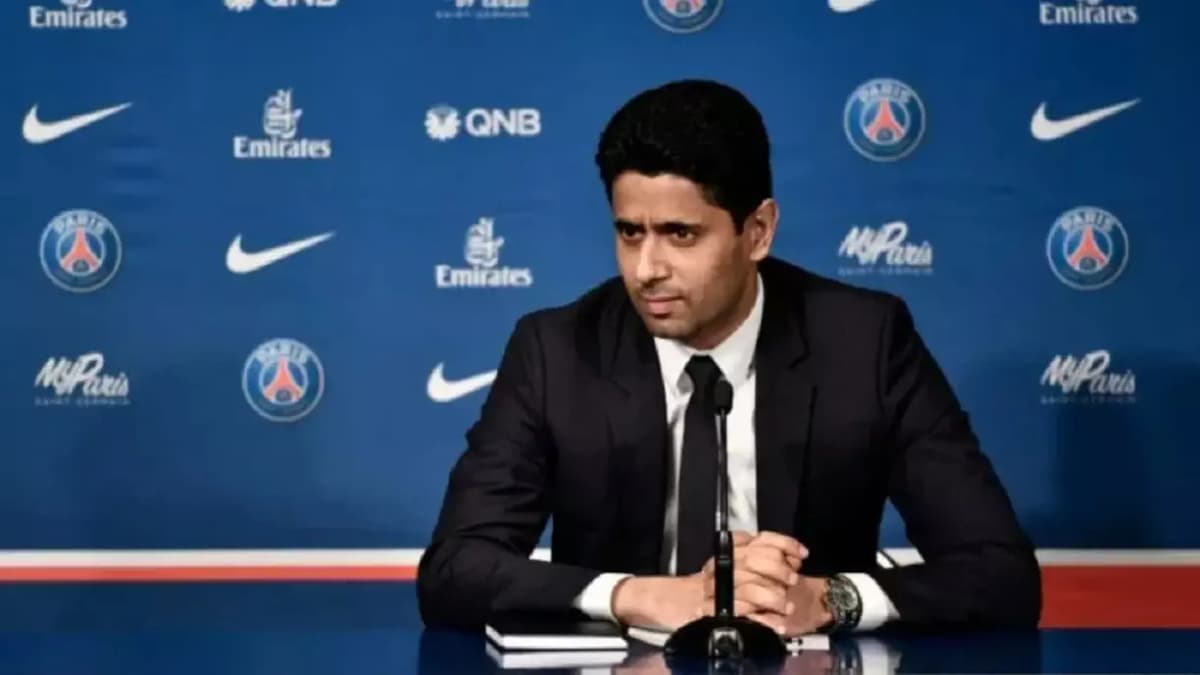 Le président du PSG, Nasser al-KhelaÃ¯fi