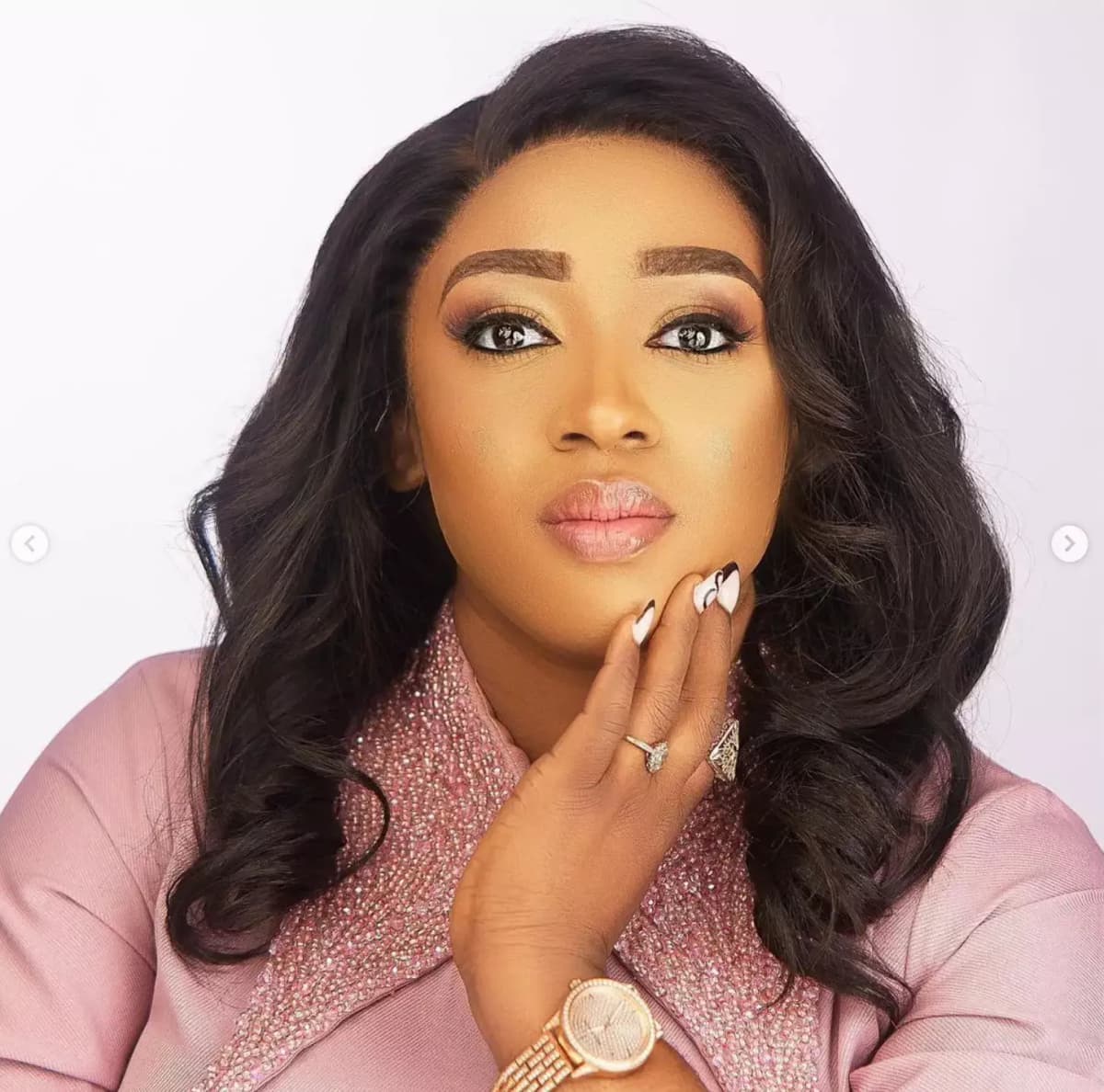 Nigeria: la ministre de la pauvreté suspendue pour avoir lutté contre sa propre pauvreté