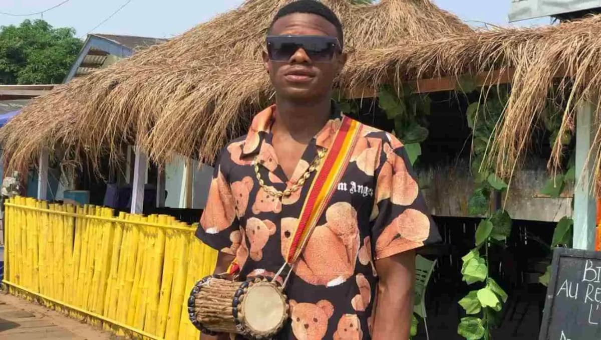 Happy d’Efoulan accro à  la drogue: affaibli et incontrolable, le chanteur hospitalisé d’urgence