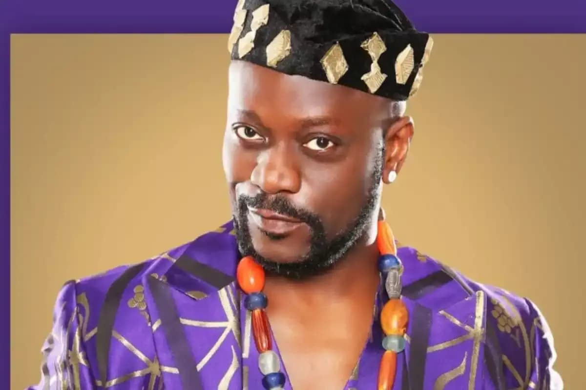 Meiway partage des conseils aux jeunes artistes en Côte d'Ivoire.