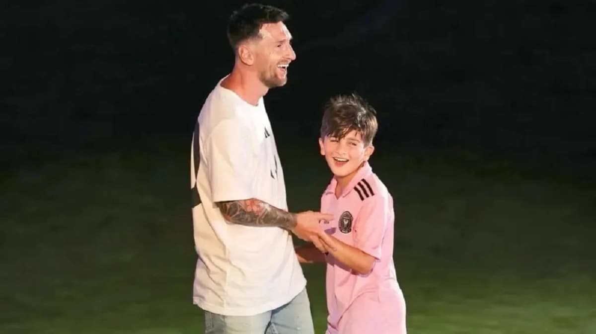 Lionel Messi et son fils Thiago