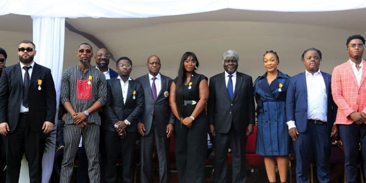 Cérémonie de distinction des 293 acteurs du sport lors de la CAN 2023 en Côte d'Ivoire.