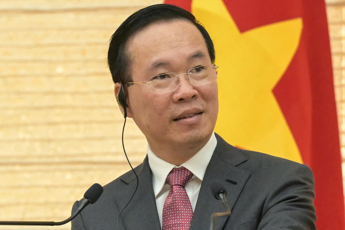 Portrait du président Vo Van Thuong, démissionnant après un an au pouvoir au Vietnam.