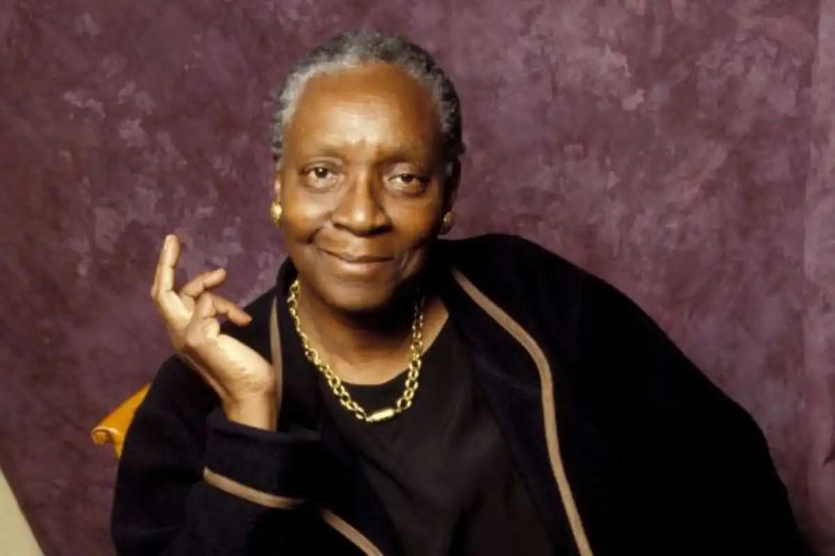 Maryse Condé, écrivaine et journaliste guadeloupéenne, portrait.