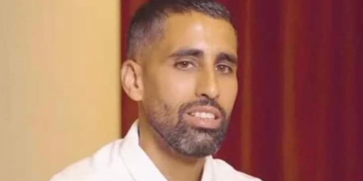 Samir Anba, nouveau préparateur physique des Éléphants de Côte d'Ivoire, en pleine séance d'entraînement.