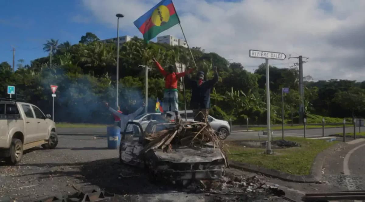 Nouvelle-Calédonie: un civil abattu par un policier