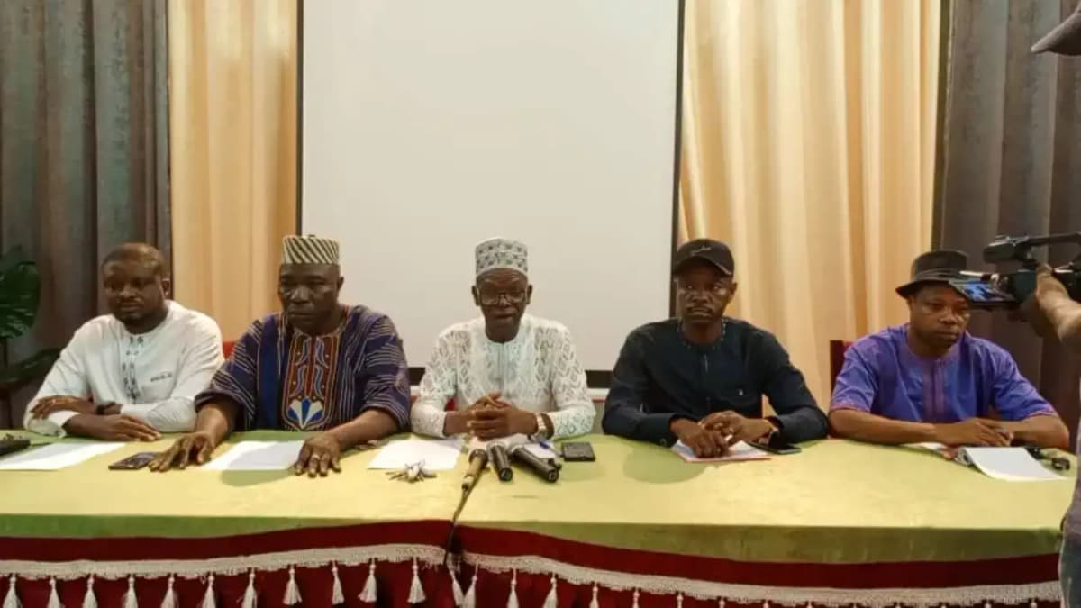 Réforme aux CES: Les syndicalistes s’unissent contre un projet d’exclusion