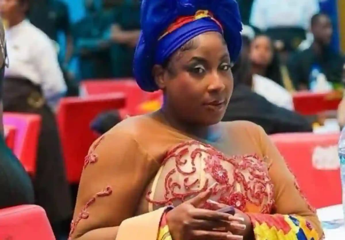 Yelene Kouamé alias M'a bio, vendeuse de thé