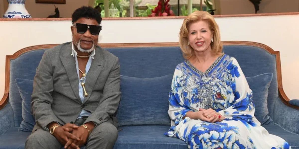 Koffi Olomidé et Dominique Ouattara Ã  Abidjan