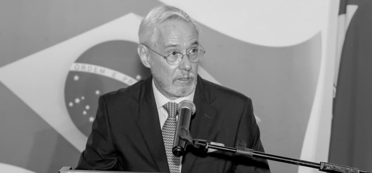 L'ambassadeur brésilien Nei Bitencourt