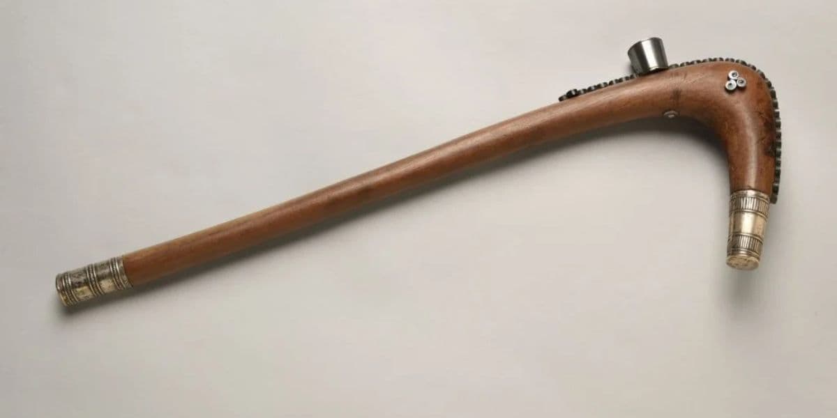 France : le Bénin suspend la vente aux enchères d’une récade royale de Béhanzin