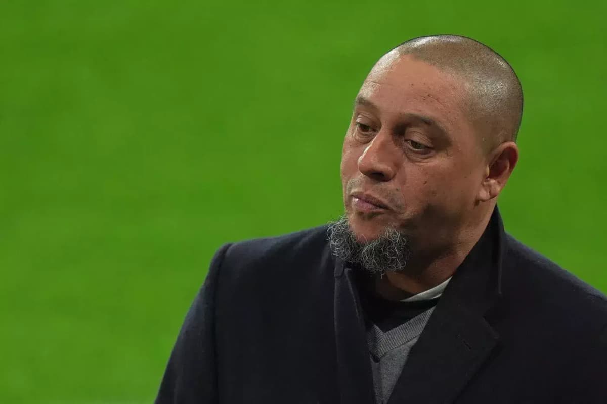 L'ancien défenseur brésilien Roberto Carlos