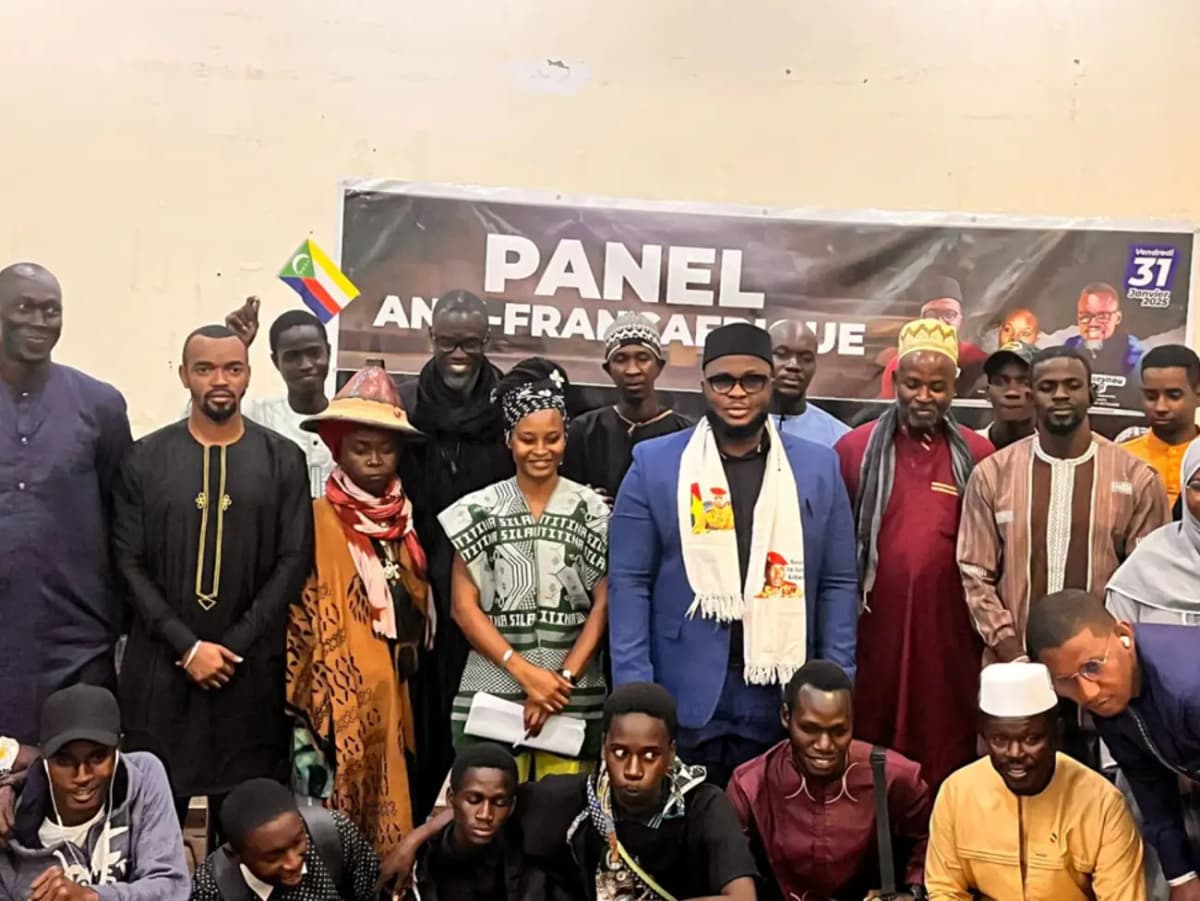 Au Sénégal, plusieurs mouvements exigent le retrait immédiat des bases militaires françaises