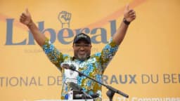 Bénin : le parti Le Libéral se dissocie des menaces attribuées à « Steve Woto »