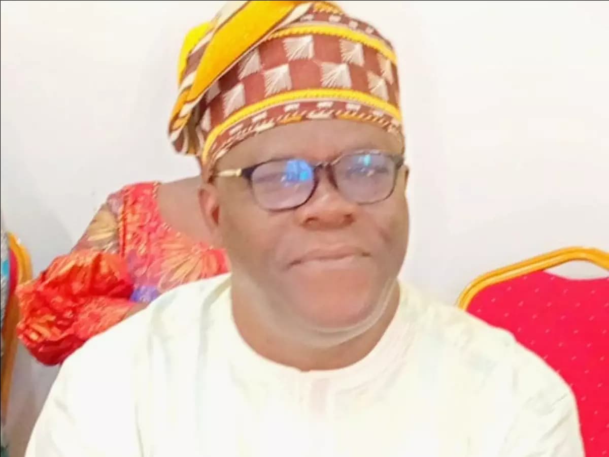 Bénin: suspension de Gratien Ahouanmenou, membre de la DEN de l’UP le Renouveau