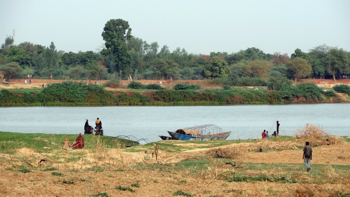 Traversée du fleuve Niger