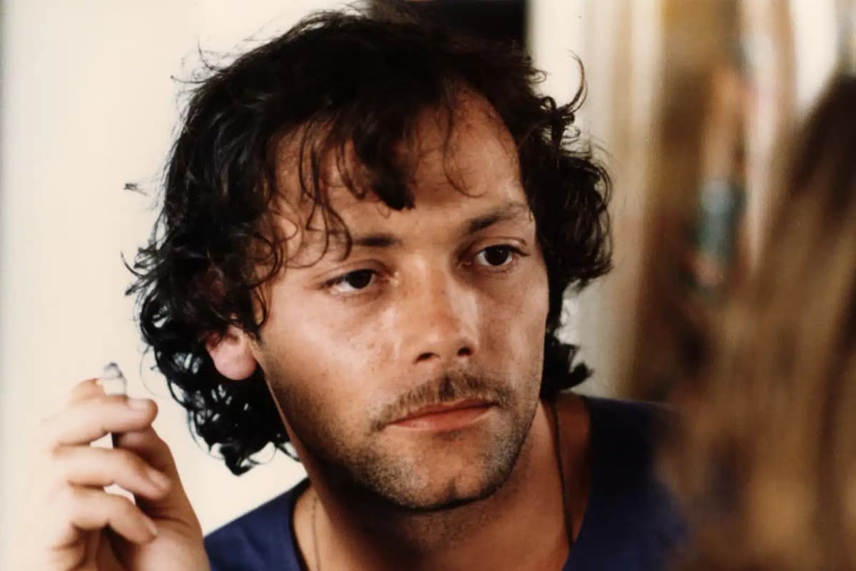 Dix ans après le suicide de Patrick Dewaere, sa fille Angèle a demandé l’adoption à un chanteur célèbre