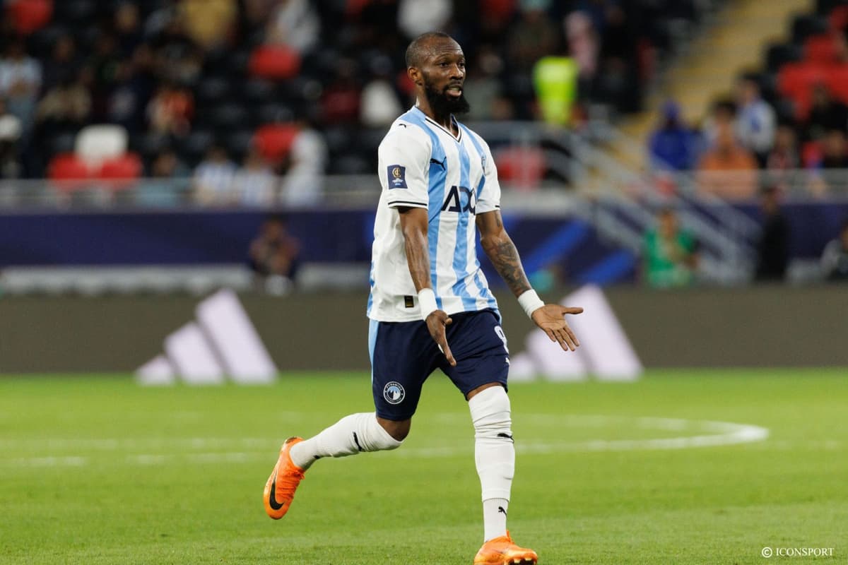 Zamalek gagne en J16 de la Premier League égyptienne, Pyramids font match nul