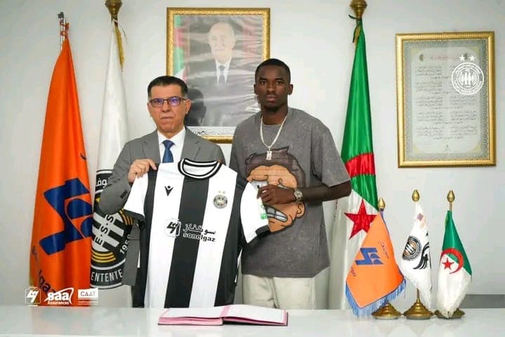 Transfert : Omfia Kela et Wilfried Nkaya rejoignent l’ES Sétif