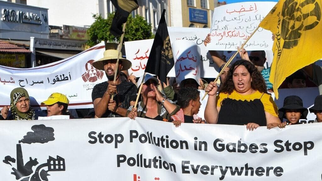 Tunisie : la justice condamne des militants écologistes à Gabès