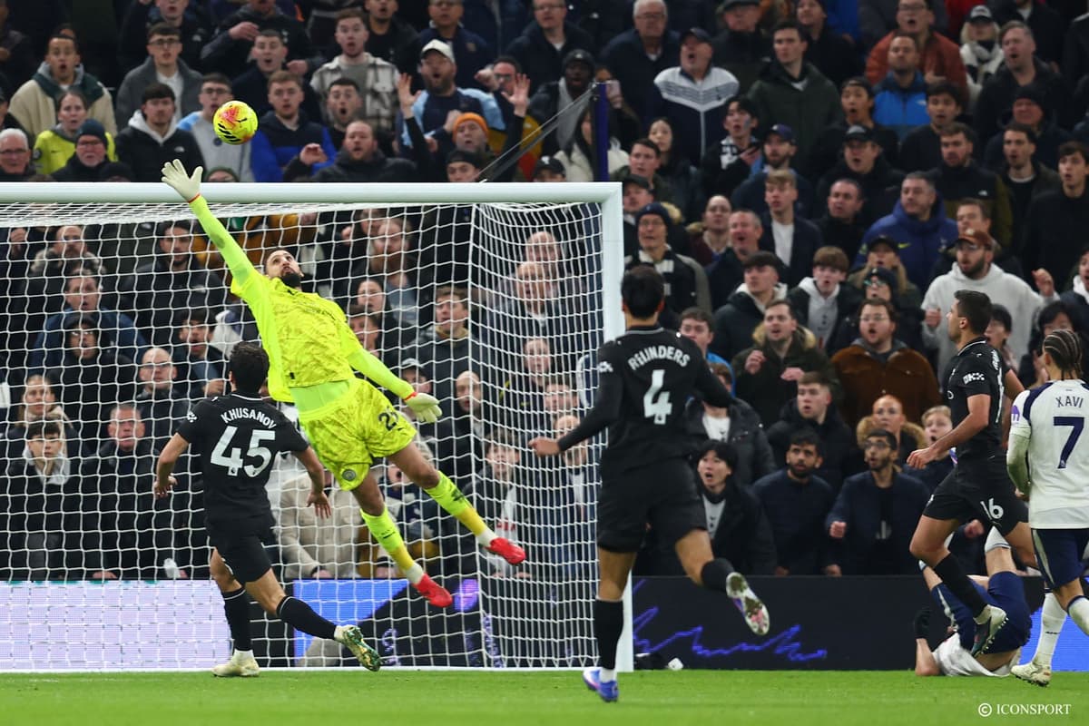 Solanke met fin à la série historique de Manchester City en Premier League