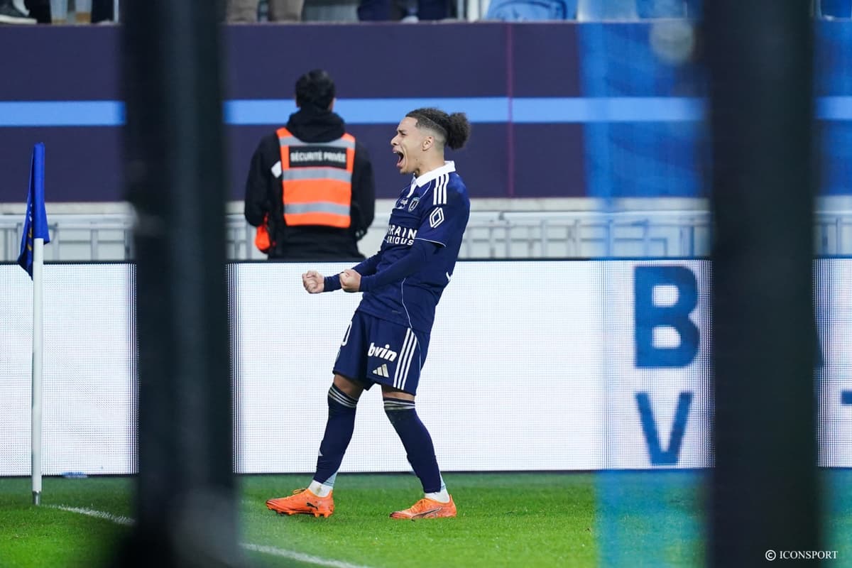 Ligue 1 : Hakimi (PSG), Kebbal (Paris FC) et Sinayoko (Auxerre) menacés de suspension par la LFP