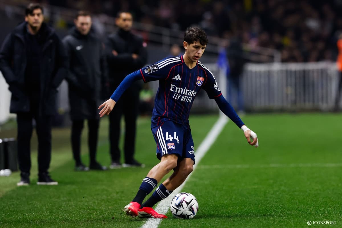 Ligue 1 : Khalis Merah, formé à l’OL, porte le maillot lyonnais