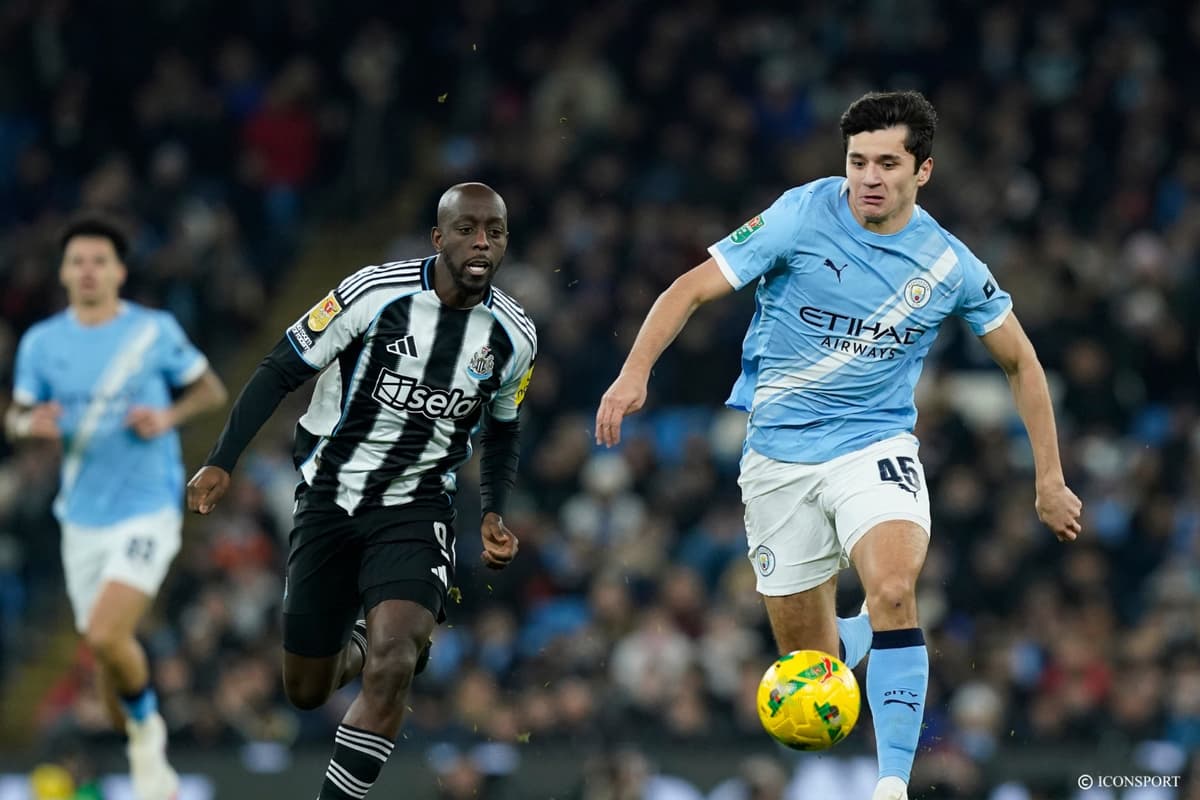 Premier League J26 : Manchester City, Khusanov prêt à rejouer selon Guardiola