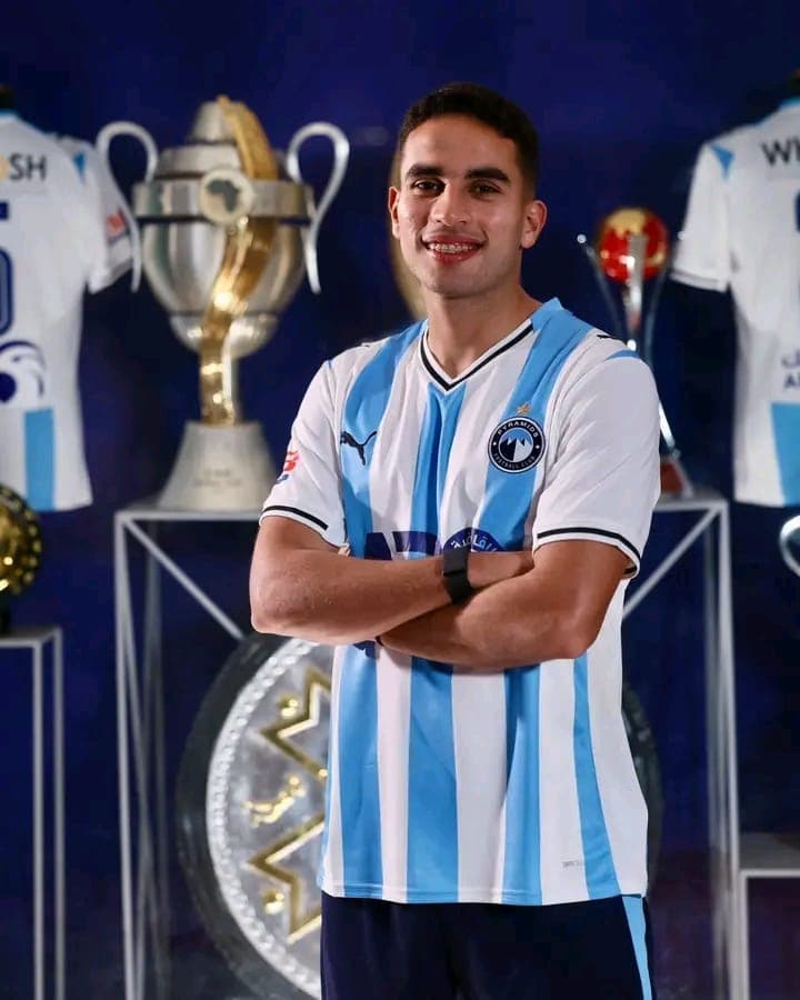 Football : Mohamed Hamdy signe à Pyramids FC