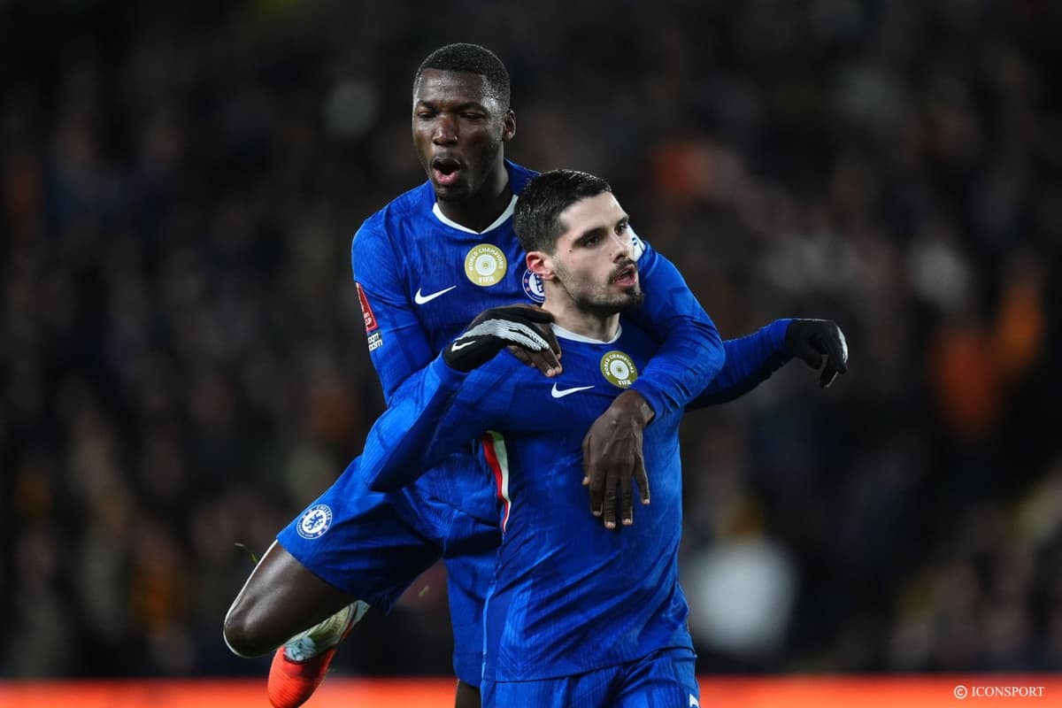 Chelsea enchaîne deux triplés consécutifs en Premier League, une première depuis 2017