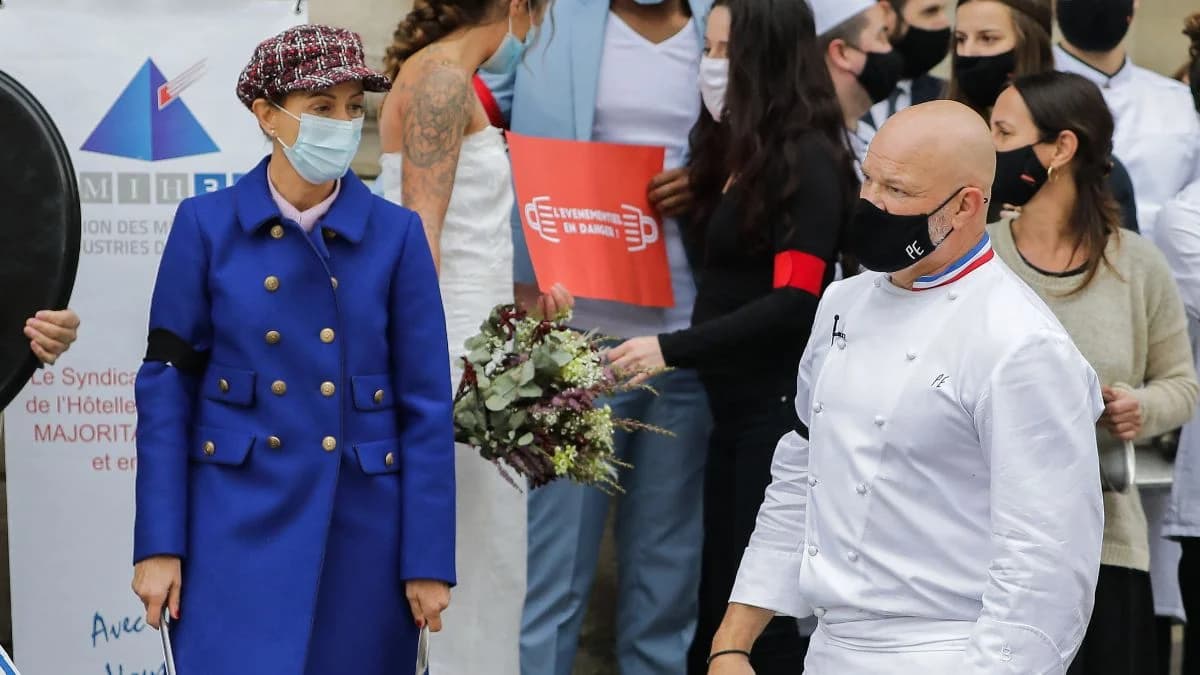 Dominique, épouse de Philippe Etchebest, radieuse à 65 ans : une coiffure qui la rajeunit de 10 ans
