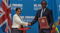 Royaume‑Uni et Rwanda : début des audiences à La Haye sur l’annulation de l’accord migratoire