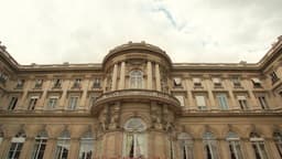 Gabon : Paris a entravé à une enquête pour crimes contre l’humanité selon l’hebdomadaire Marianne