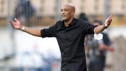 Le nouveau sélectionneur du Burkina Faso, Amir Abdou visé par des poursuites judiciaires ?