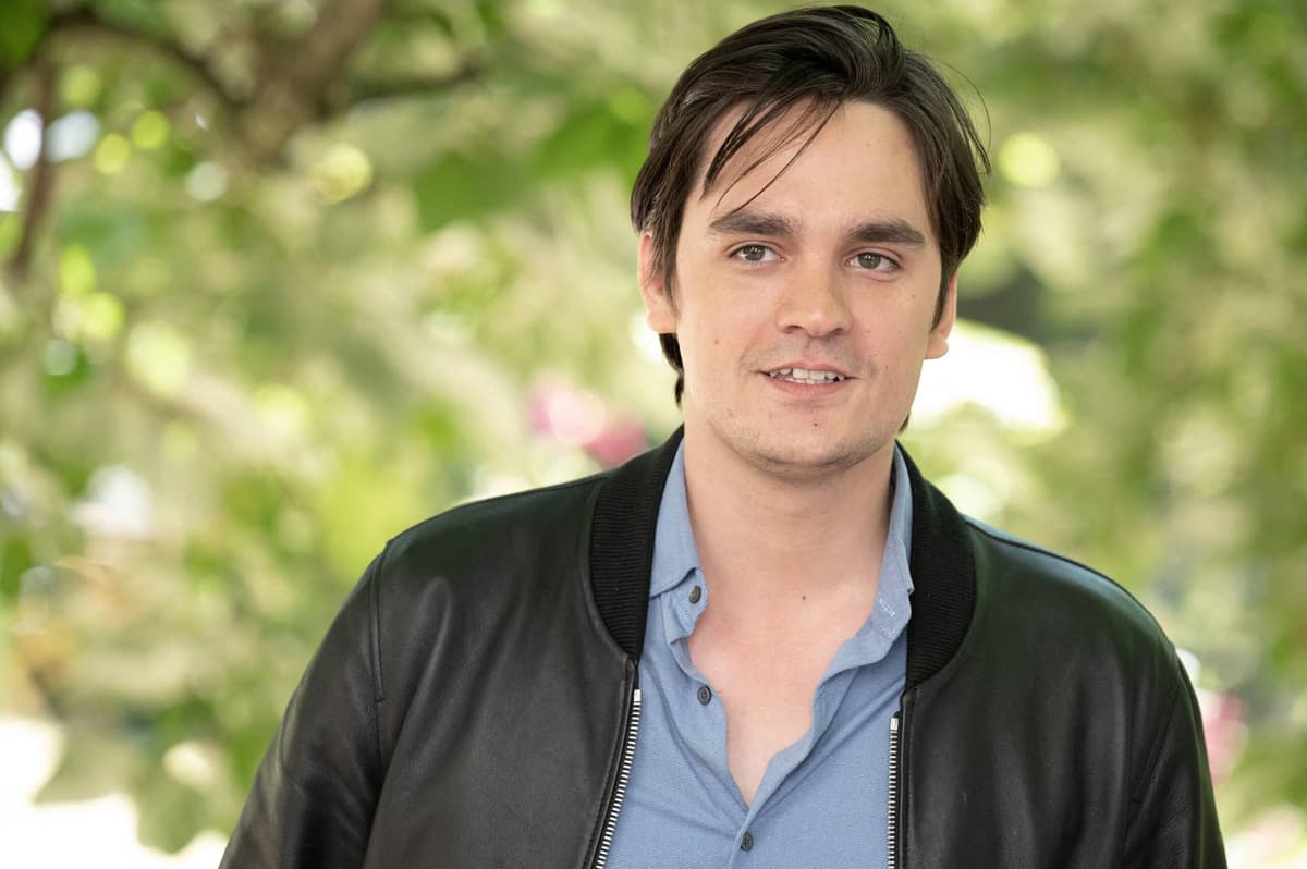 Alain Delon : Alain-Fabien, son plus jeune fils, demande l’annulation de son héritage