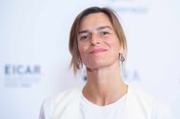 Fauve Hautot a quitté Montmartre pour préserver sa vie privée