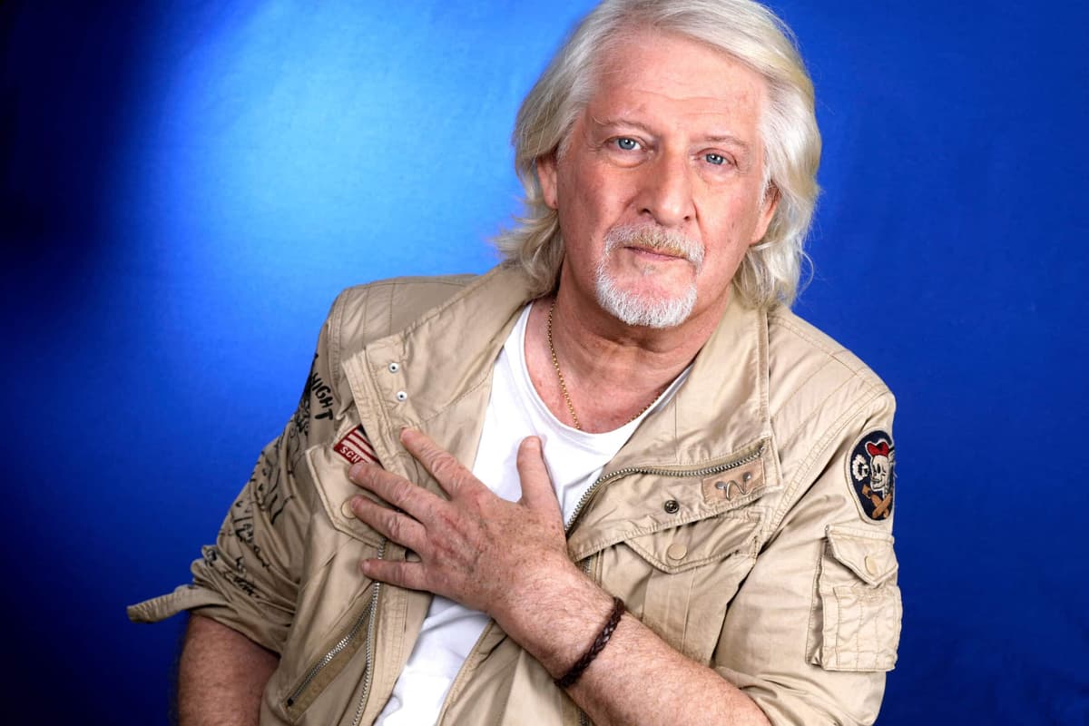 Patrick Sébastien contrarié par son cabaret dans le Lot, sa villa de 450 m² à Boulogne-Billancourt comme refuge