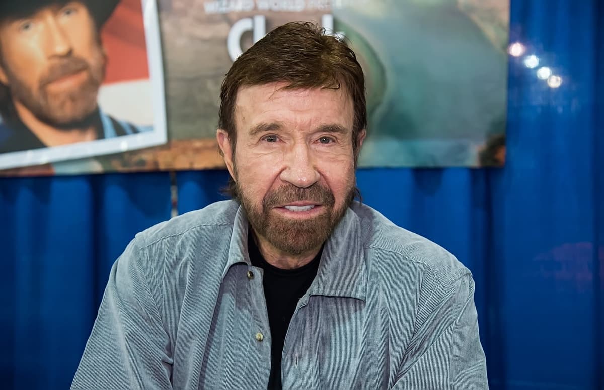 Chuck Norris, 86 ans, hospitalisé d’urgence