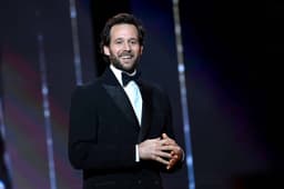 Benjamin Lavernhe confirme que c’était bien Jim Carrey aux César