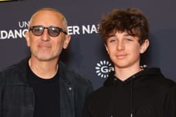 Gad Elmaleh s’affiche avec Raphaël, son fils de 12 ans, né de sa relation avec Charlotte Casiraghi