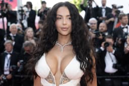 Nabilla Benattia : son fils dit « Le Burj Khalifa, ils vont le casser »