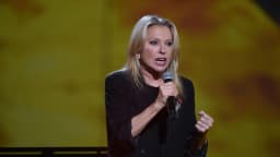 Véronique Sanson raconte avoir reçu une fatwa avant un concert