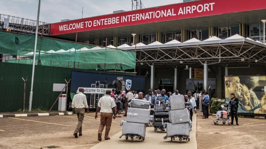 Ouganda : inquiétude sur le sort des douze migrants expulsés des États‑Unis