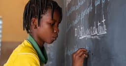 Burkina : Le gouvernement débloque plus de 23 milliards FCFA pour renforcer l’éducation de base