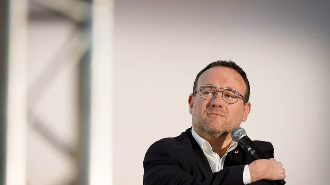 France: à Â peine nommé, le ministre des Solidarités Damien Abad face à  des accusations de viols