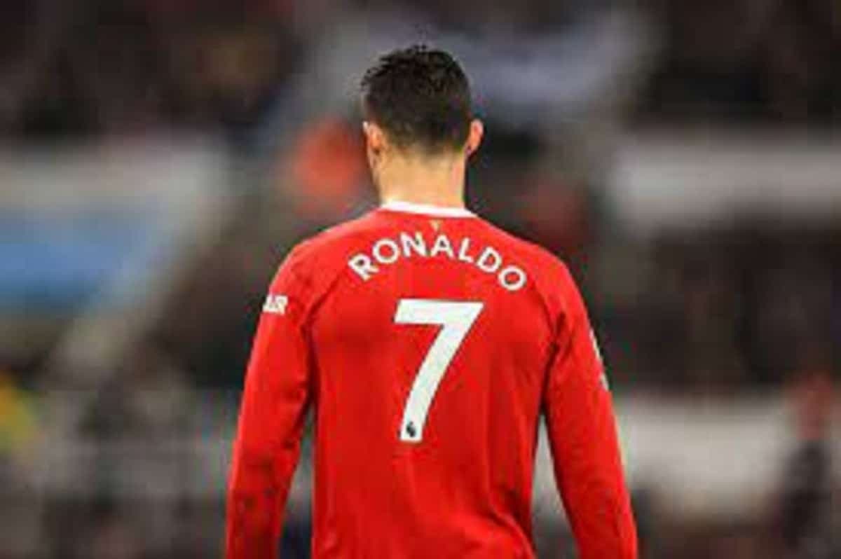 Manchester United: Cristiano Ronaldo sort du silence après son départ du club