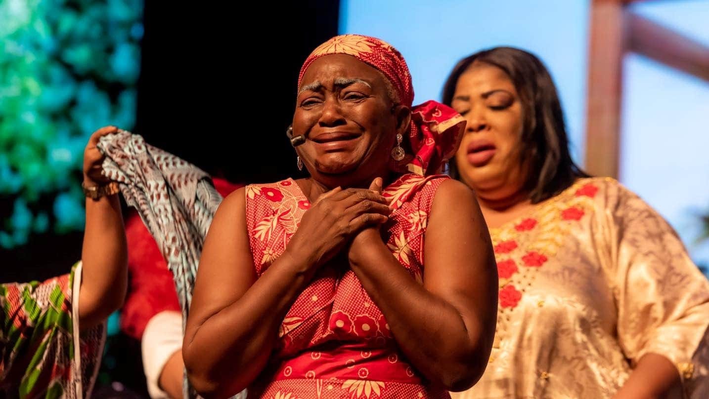 Gbazé Thérèse : « Drôles de Femmes » fait une grosse surprise à la comédienne ivoirienne