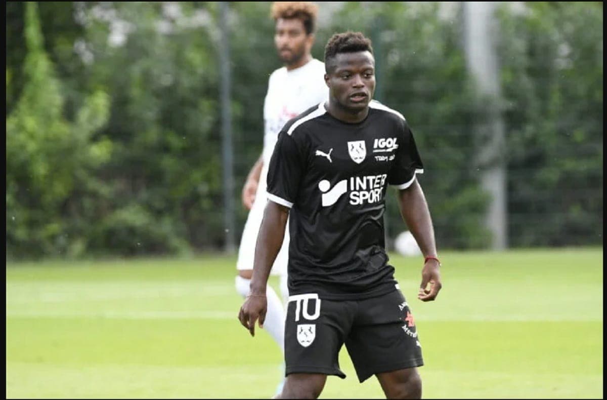 Mercato: Ange Josué Chibozo file au Portugal