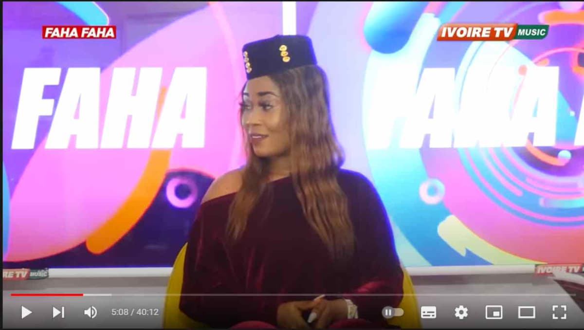 « Je ne parle pas de l’artiste », Angela Lova fait une bourde sur son prétendu enfant avec Arafat
