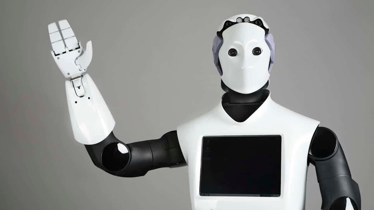 Chine : un robot humanoà¯de nommé patron d’une grosse entreprise, une première mondiale !